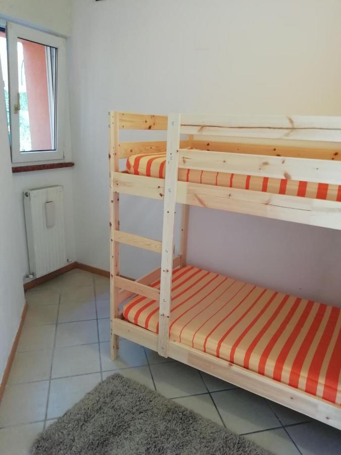 Lake & Castle View Apartment ريفا ديل غاردا المظهر الخارجي الصورة